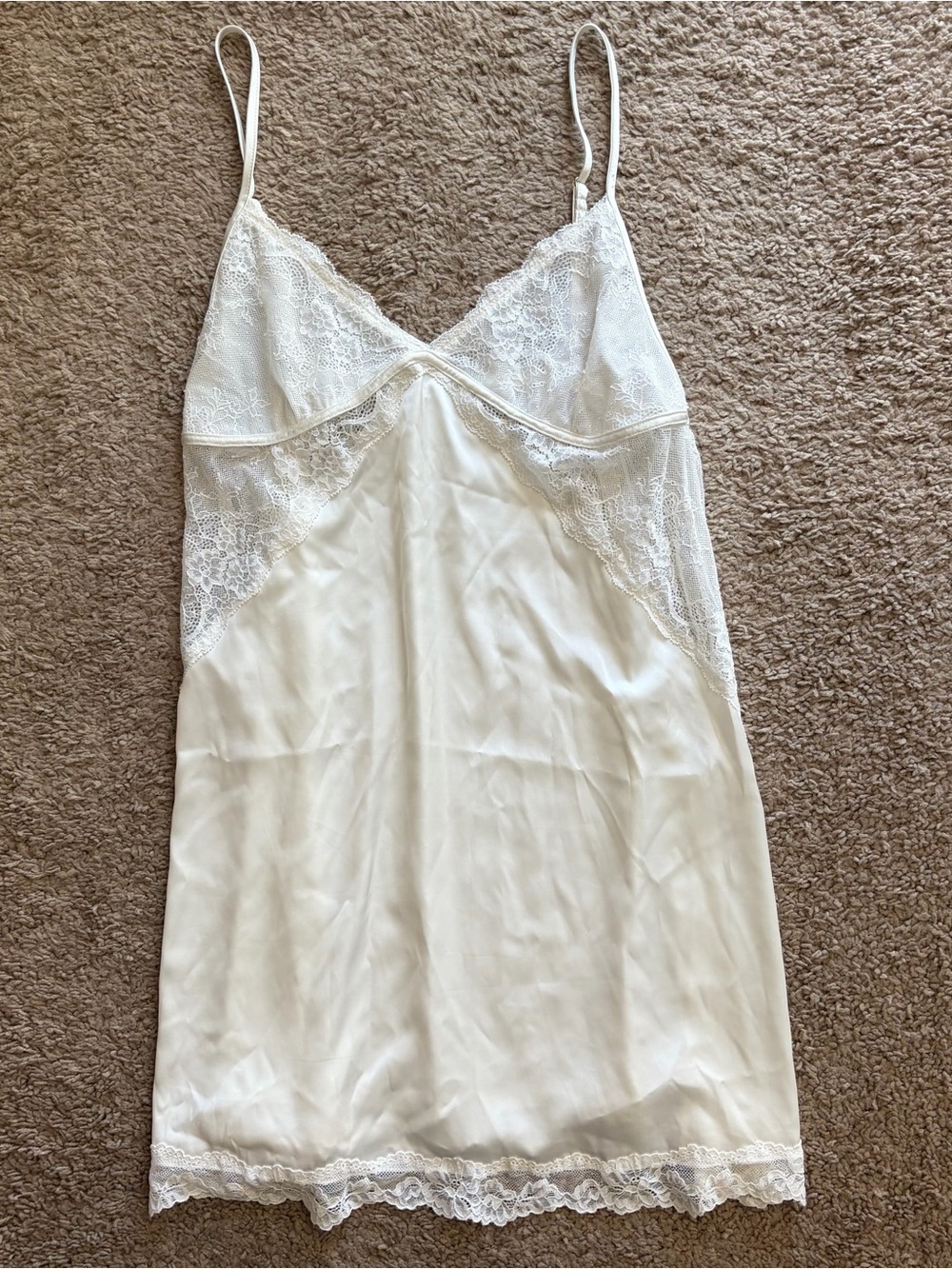 Abercrombie Women’s Lace-Trim Nightie | White | Size Medium